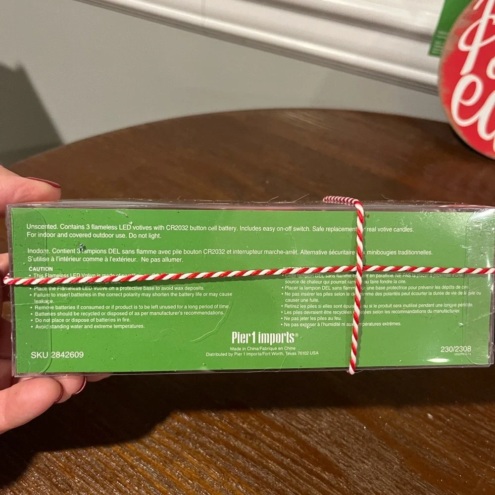 Holiday/Christmas Bundle includes Pier 1 mini motive, 2 holiday spatulas & decor